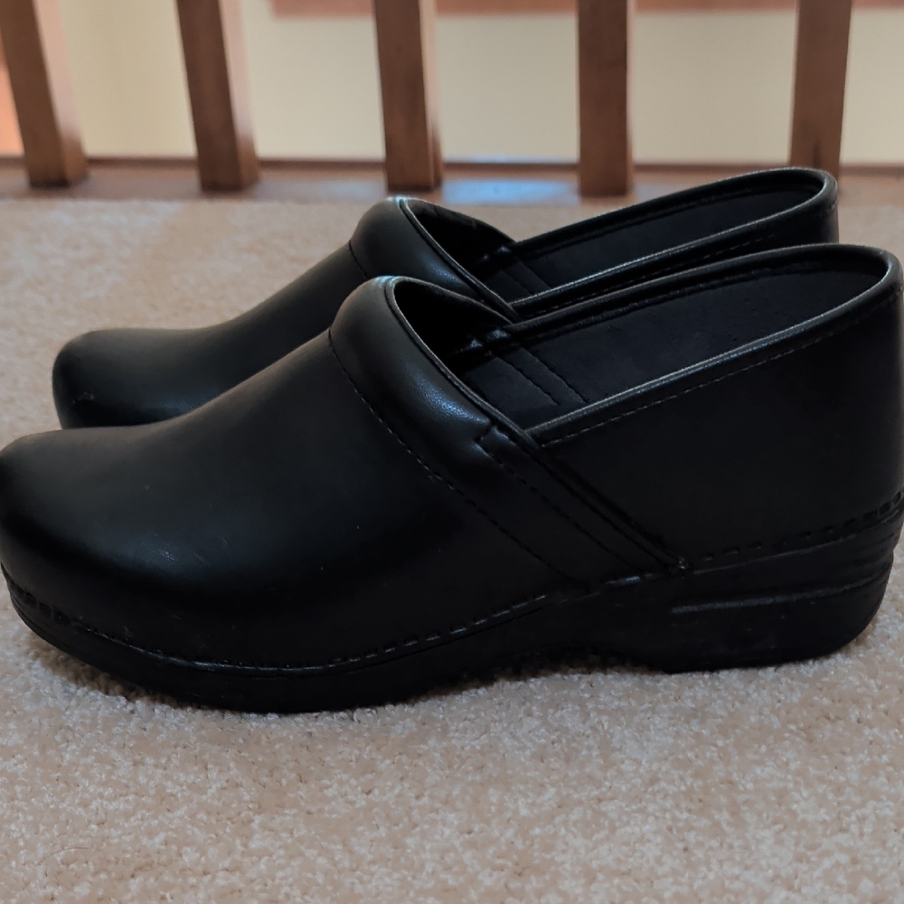 Dansko Xp Clogs - image 4